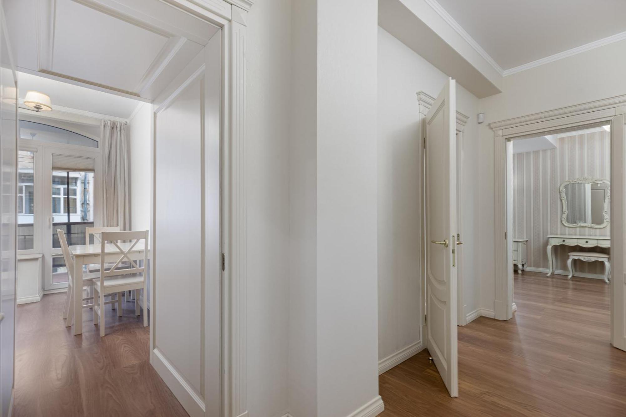 Deribasivska 10 Luxury Apartment Одесса Экстерьер фото